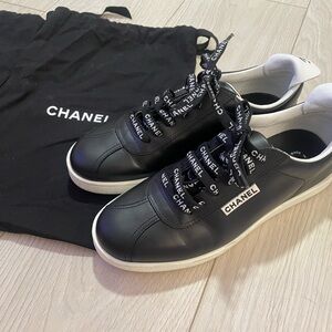 Chanel sneaker
